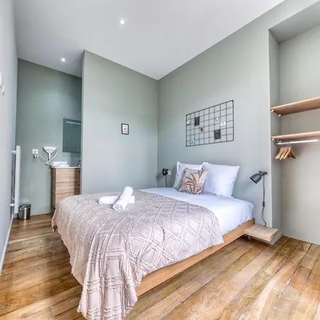 Fleurs D'azur Apartment *