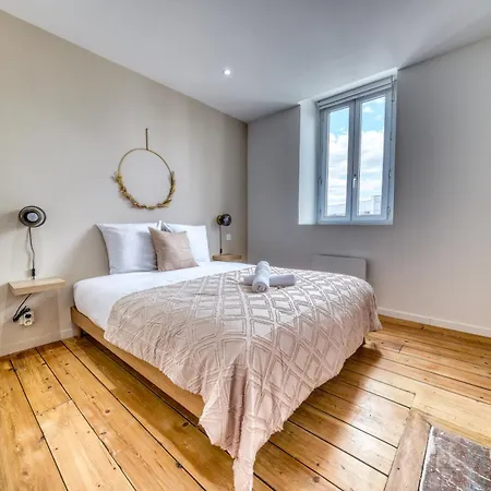 Fleurs D'azur Apartamento Reims