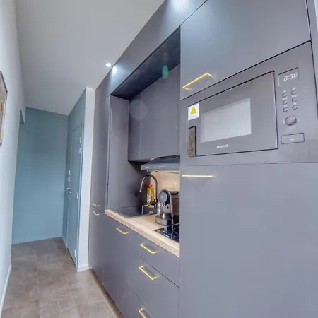 Fleurs D'azur Apartment *