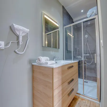 Fleurs D'azur رانس